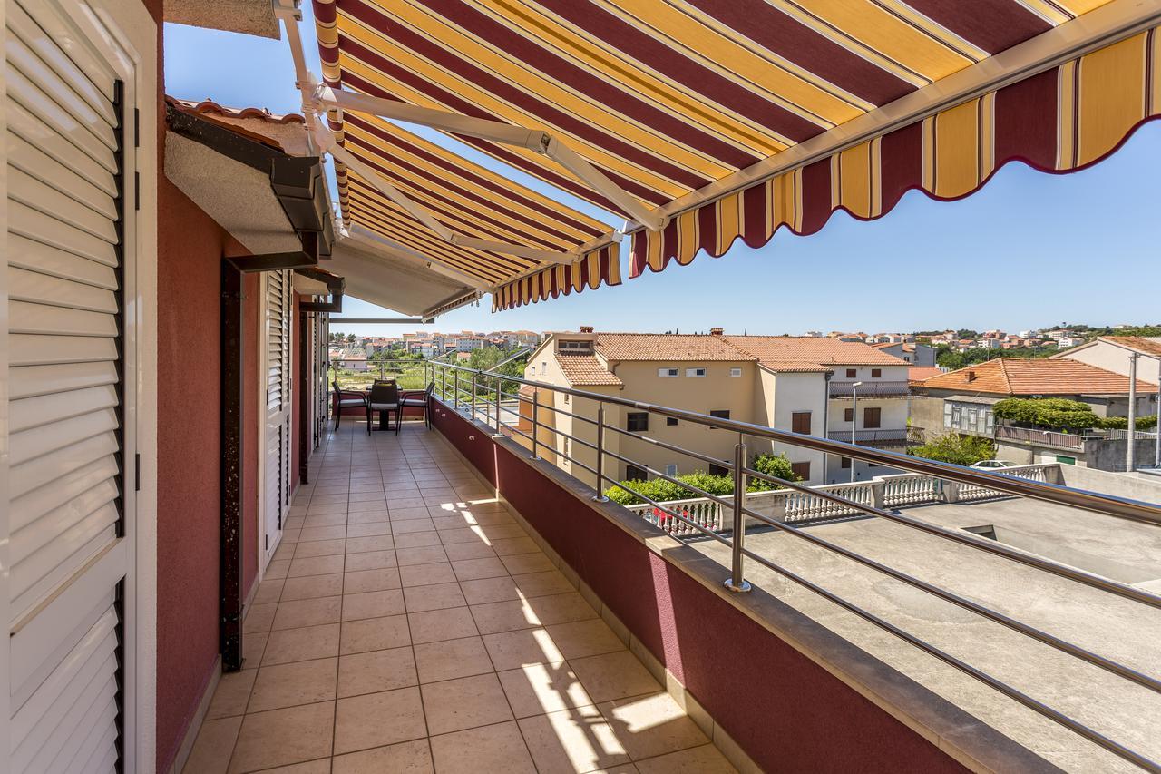 Apartmani Lukic Split Exterior photo